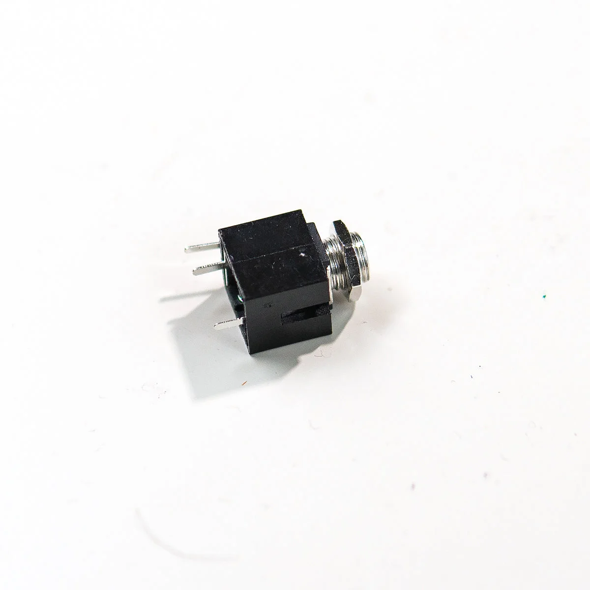 PJ-301HM PCB-Mount Jack Socket (Switched)