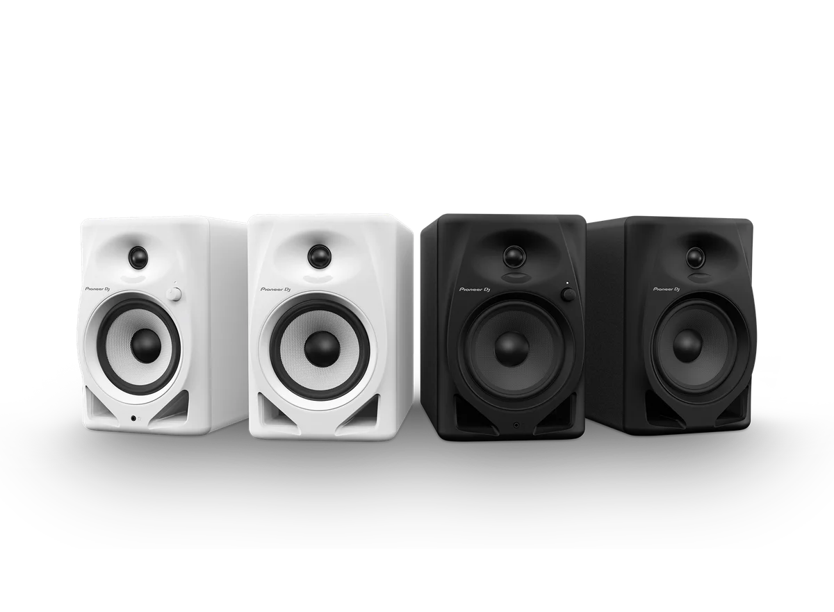 DM-50D