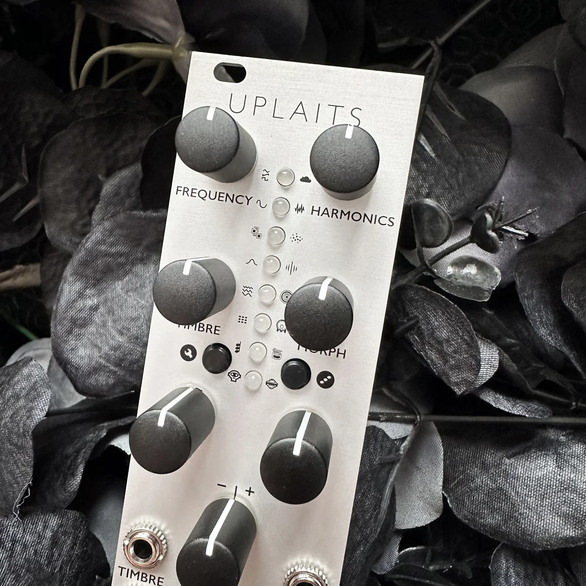 uPlaits