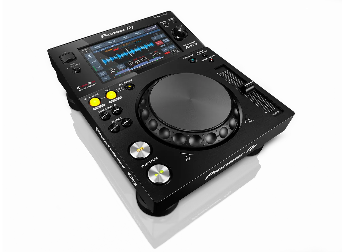 XDJ-700