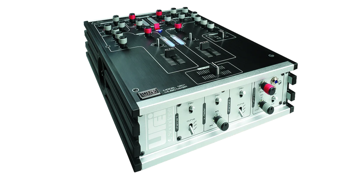 UREI 1601