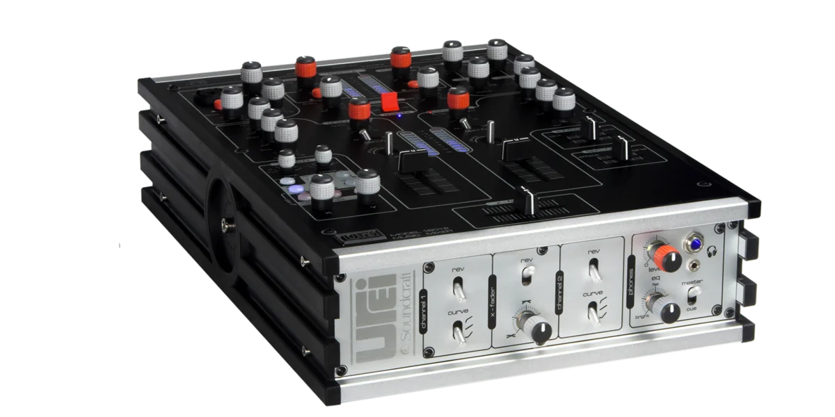 UREI 1601E