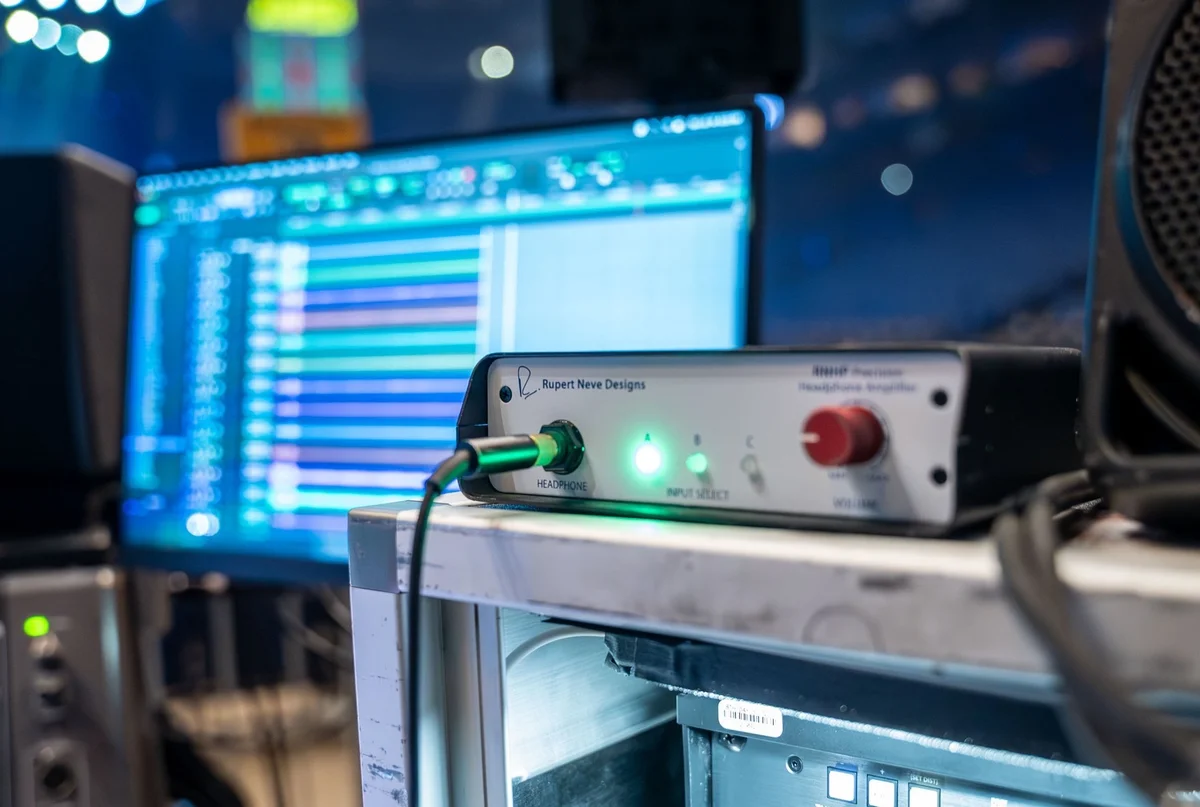 RNHP Precision Headphone Amplifier