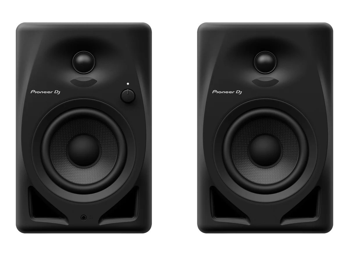 DM-40D