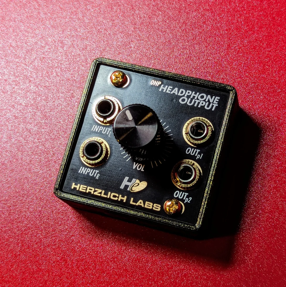 Passive Dual Headphone Output