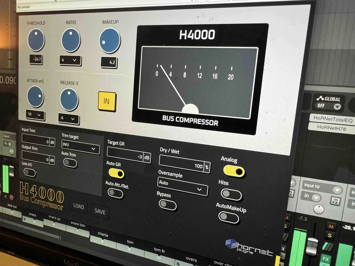 H4K Bus Compressor