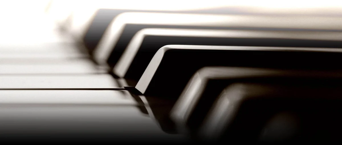 Piano V